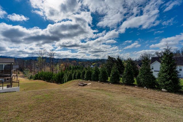 4742 Wellesley Drive, Ooltewah, TN 37363