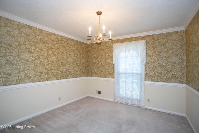 7114 Greengate Ct, Louisville, KY 40241