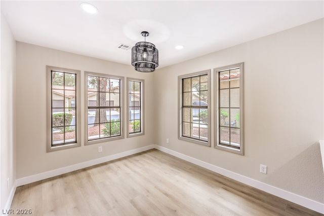 7812 Canoe Lane, Las Vegas, NV 89145