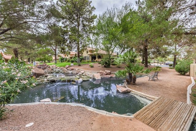 7812 Canoe Lane, Las Vegas, NV 89145