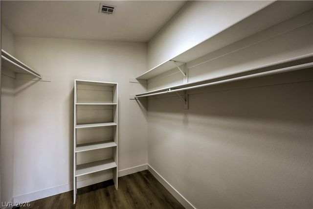 7812 Canoe Lane, Las Vegas, NV 89145
