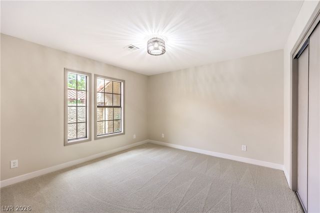 7812 Canoe Lane, Las Vegas, NV 89145