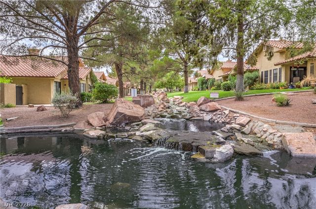 7812 Canoe Lane, Las Vegas, NV 89145