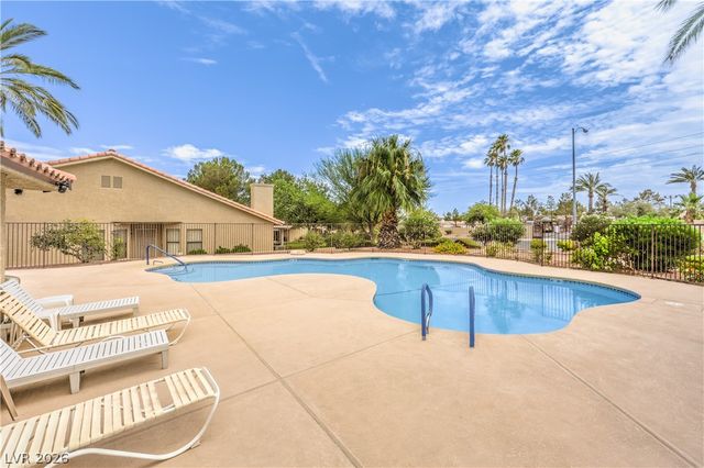 7812 Canoe Lane, Las Vegas, NV 89145