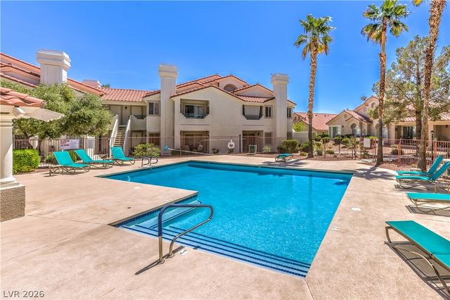 7812 Canoe Lane, Las Vegas, NV 89145