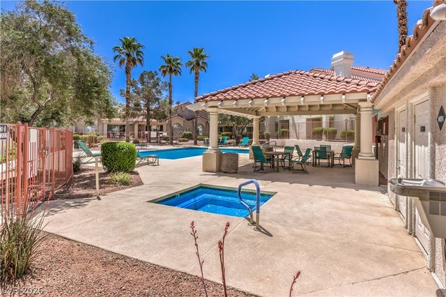 7812 Canoe Lane, Las Vegas, NV 89145