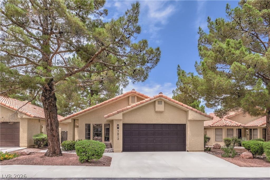 7812 Canoe Lane, Las Vegas, NV 89145
