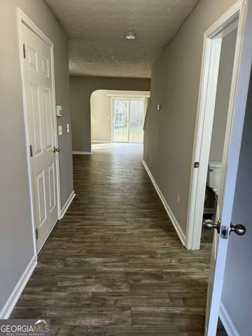 705 Magnolia Gardens Walk, Mcdonough, GA 30253