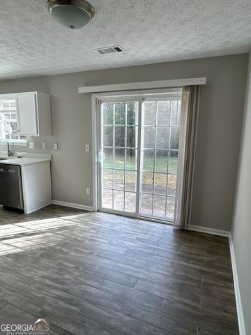 705 Magnolia Gardens Walk, Mcdonough, GA 30253