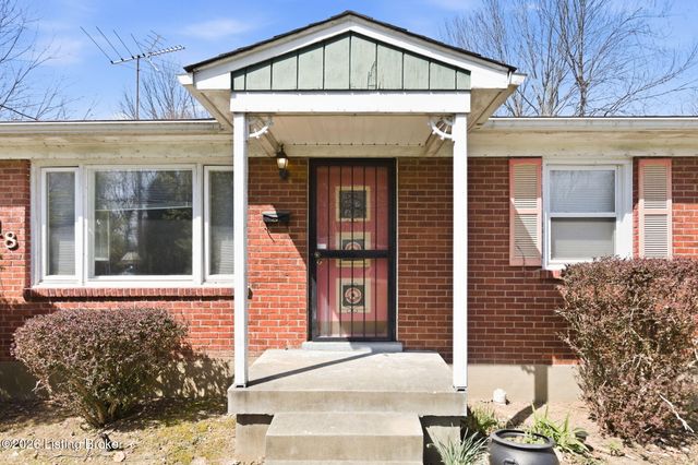 2618 Benoch Ave, Louisville, KY 40216