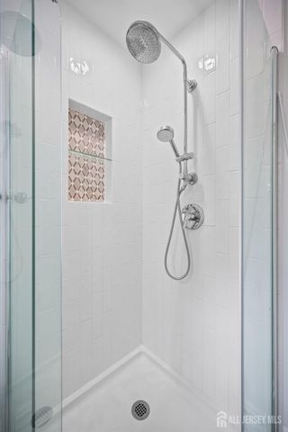 1342 S Lake Street, Plainfield, NJ 07060