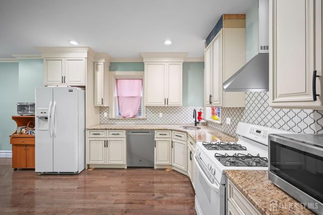 1342 S Lake Street, Plainfield, NJ 07060