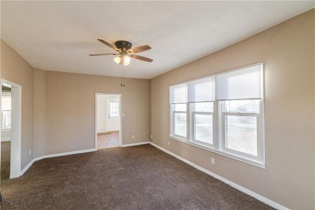 1520 S 7th Street, Atchison, KS 66002