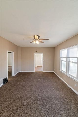 1520 S 7th Street, Atchison, KS 66002