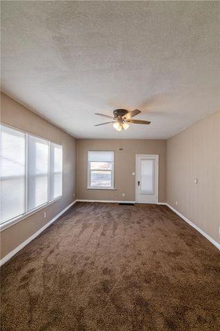 1520 S 7th Street, Atchison, KS 66002