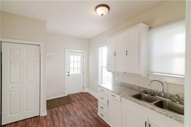 1520 S 7th Street, Atchison, KS 66002