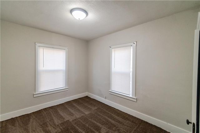 1520 S 7th Street, Atchison, KS 66002