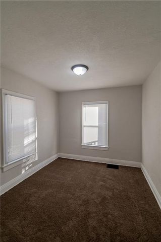 1520 S 7th Street, Atchison, KS 66002