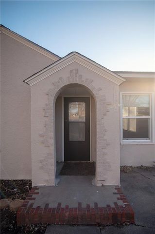 1520 S 7th Street, Atchison, KS 66002