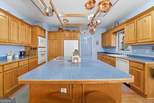 40 Carolyn Court, Social Circle, GA 30025