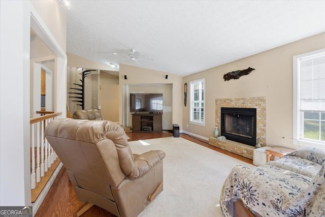 40 Carolyn Court, Social Circle, GA 30025