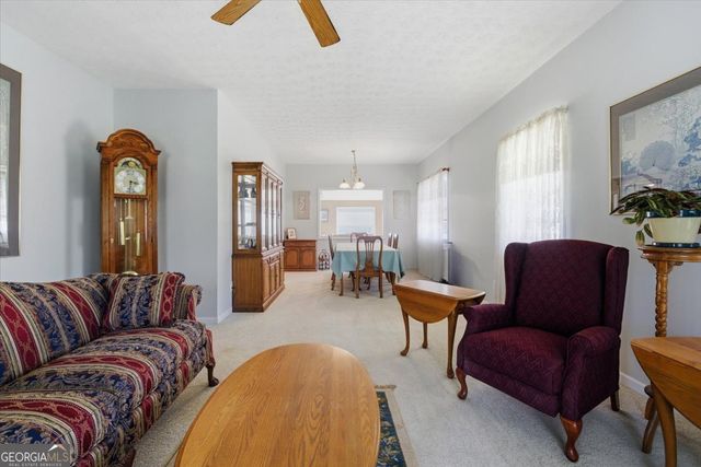 40 Carolyn Court, Social Circle, GA 30025