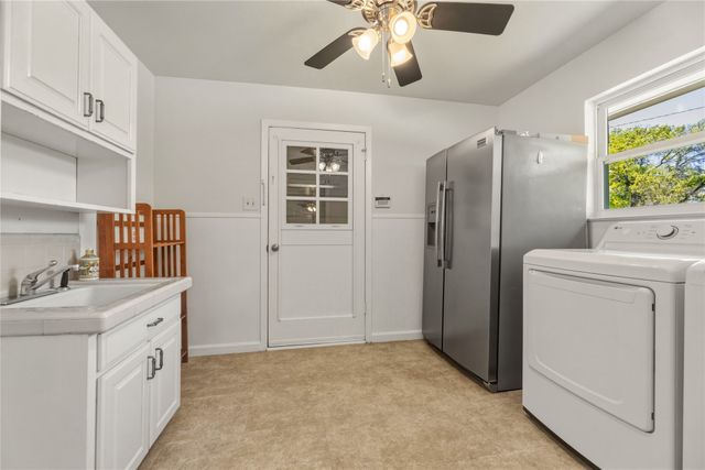535 Degan Avenue, Lewisville, TX 75057