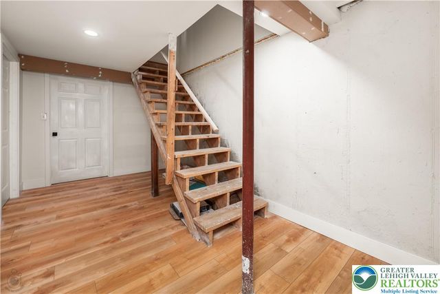 5990 Little Gap Road, Lower Towamensing Tp, PA 18058