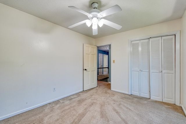 210 Oakmont Dr, Boiling Springs, SC 29316