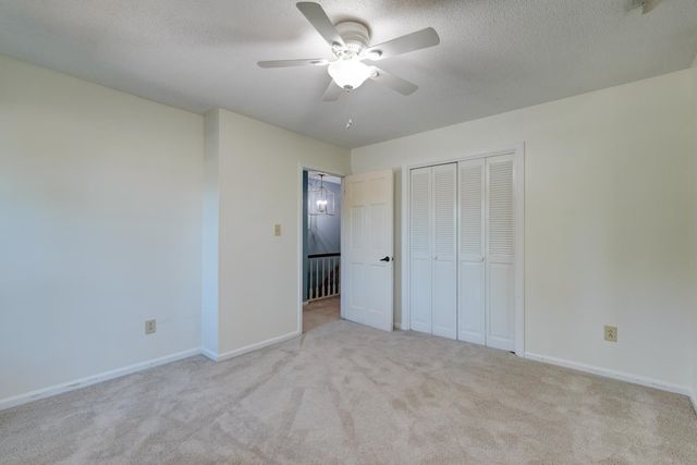 210 Oakmont Dr, Boiling Springs, SC 29316