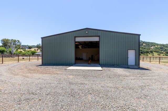 19963 Hale Avenue, Morgan Hill, CA 95037