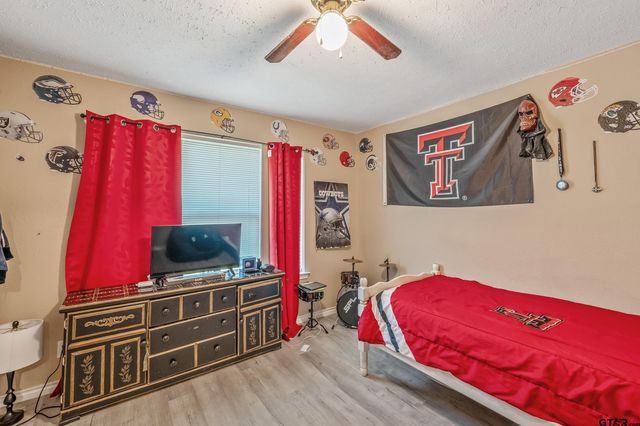 661 Balmorea Drive, Bullard, TX 75757