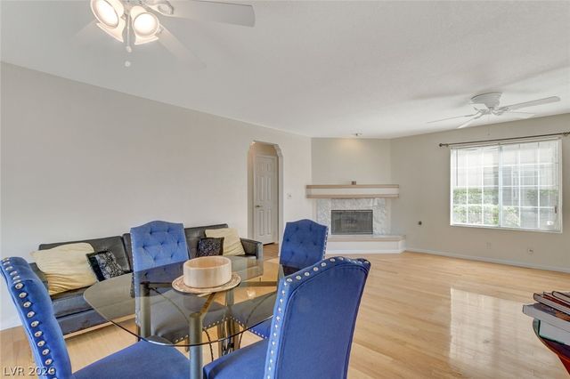 6812 Elm Creek Drive 102, Las Vegas, NV 89108