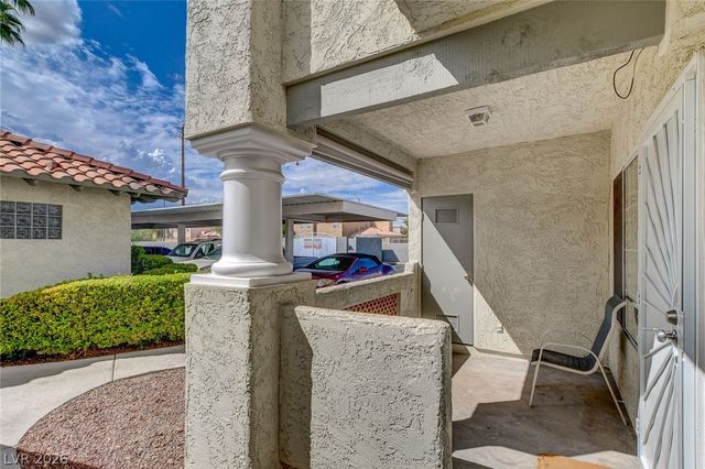 6812 Elm Creek Drive 102, Las Vegas, NV 89108