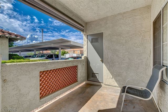 6812 Elm Creek Drive 102, Las Vegas, NV 89108