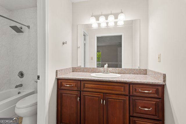 407 Natchez Trace, Sandy Springs, GA 30350