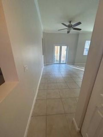 2337 Vintage Drive, Lighthouse Point, FL 33064