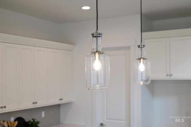 2005 N Spring Creek Ave, Middleton, ID 83644