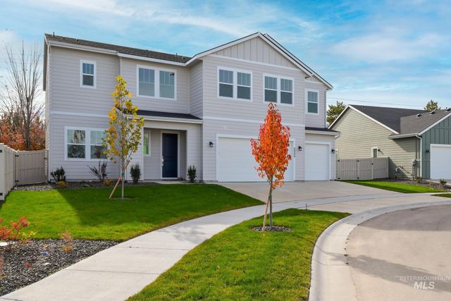 2005 N Spring Creek Ave, Middleton, ID 83644