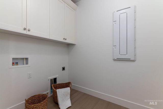 2005 N Spring Creek Ave, Middleton, ID 83644