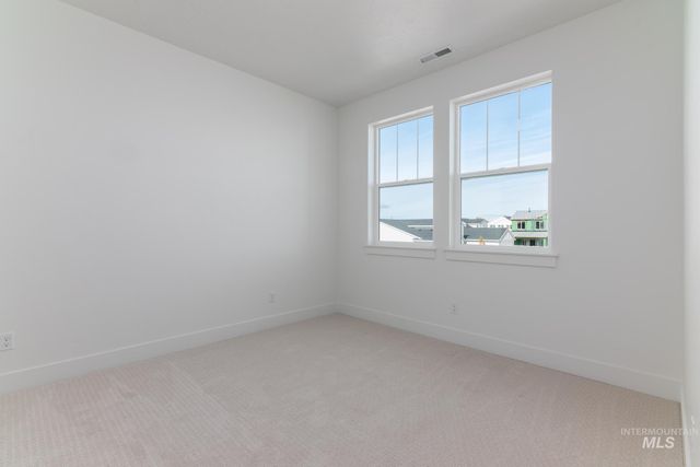 2005 N Spring Creek Ave, Middleton, ID 83644