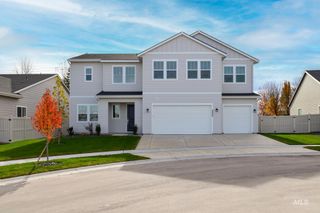 2005 N Spring Creek Ave, Middleton, ID 83644