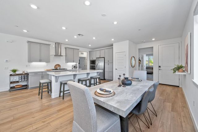 8952 Cerro Vista Dr, El Dorado Hills, CA 95762