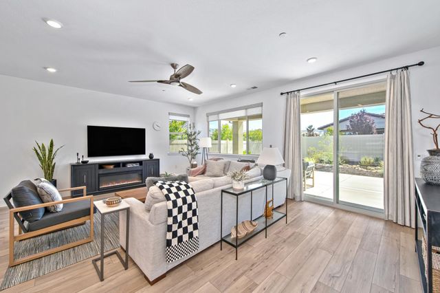 8952 Cerro Vista Dr, El Dorado Hills, CA 95762