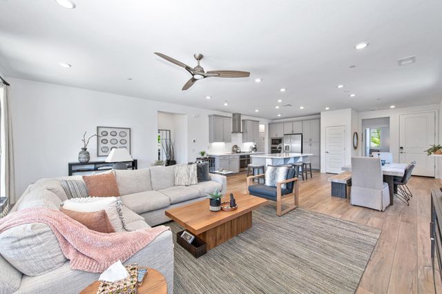 8952 Cerro Vista Dr, El Dorado Hills, CA 95762