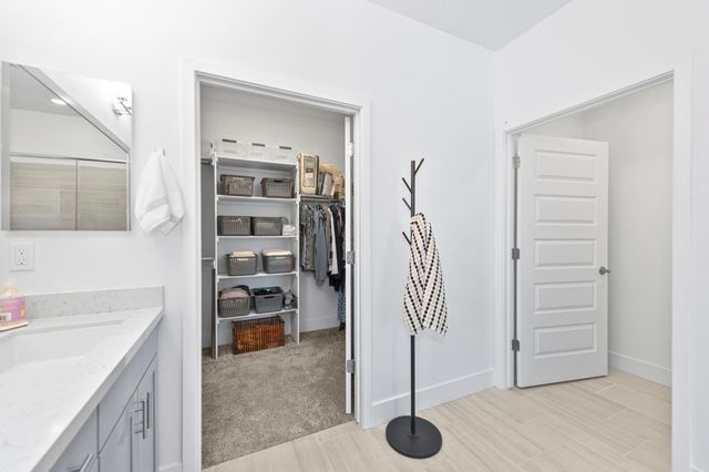 8952 Cerro Vista Dr, El Dorado Hills, CA 95762