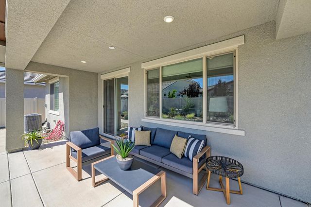 8952 Cerro Vista Dr, El Dorado Hills, CA 95762