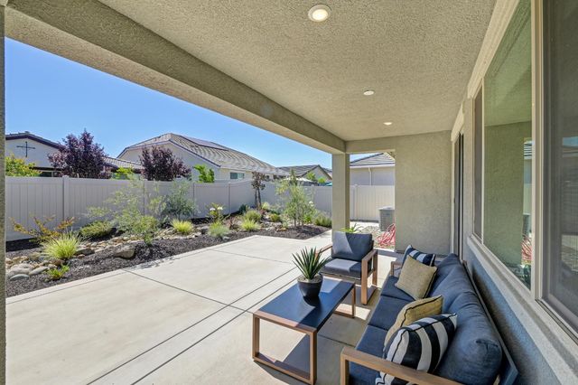 8952 Cerro Vista Dr, El Dorado Hills, CA 95762