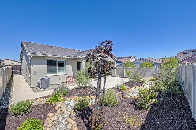 8952 Cerro Vista Dr, El Dorado Hills, CA 95762