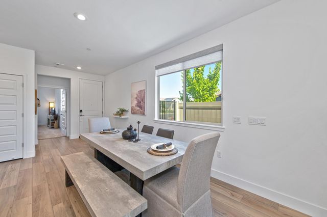 8952 Cerro Vista Dr, El Dorado Hills, CA 95762